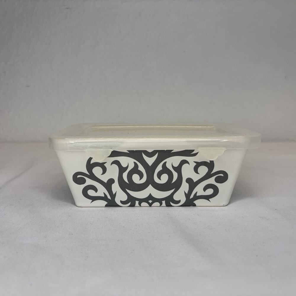Temptations By Tara Seasonal 14 Oz Baking Rectangular Shape Dish With Lid